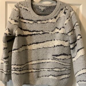 Barefoot Dreams Cozy Chic Blue and Cream Animal Pattern Pullover Size Medium